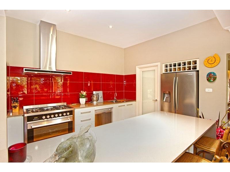 10 Narrabeen Close, Mardi NSW 2259