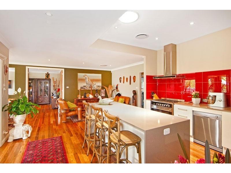 10 Narrabeen Close, Mardi NSW 2259