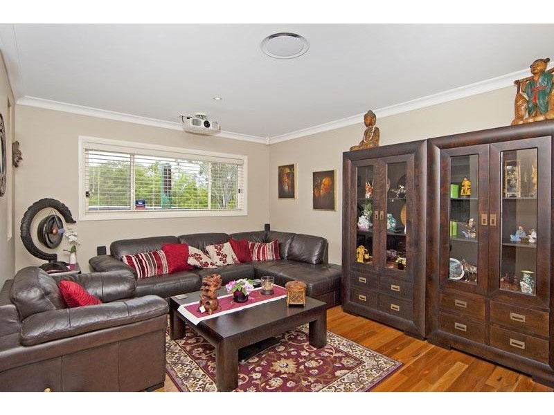 10 Narrabeen Close, Mardi NSW 2259