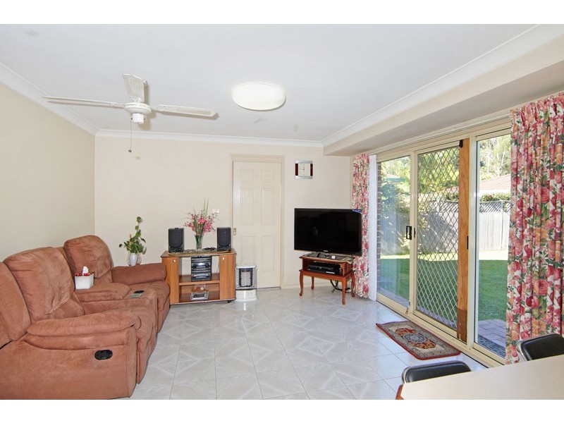 22 Woodbury Park Drive, Mardi NSW 2259