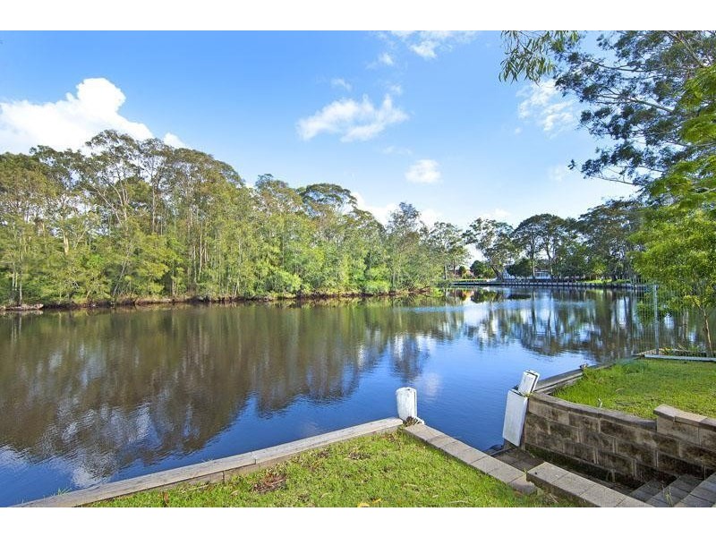 11 Riverview Drive, Wyong NSW 2259