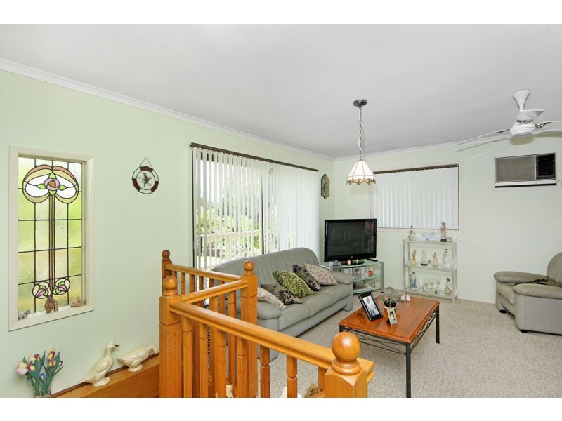 3 Simon Close, Chittaway Point NSW 2261