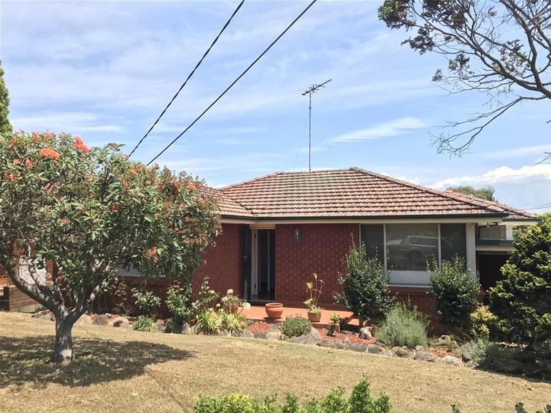 15 Cumberland Avenue, Georges Hall NSW 2198