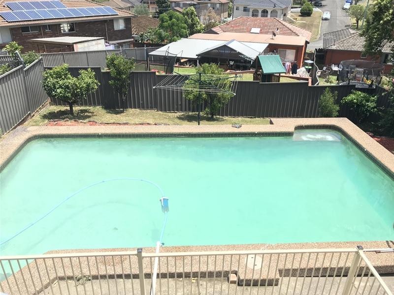 15 Cumberland Avenue, Georges Hall NSW 2198