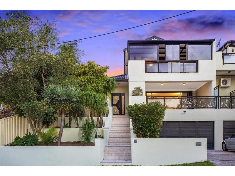 27 Gerard Avenue, Condell Park NSW 2200