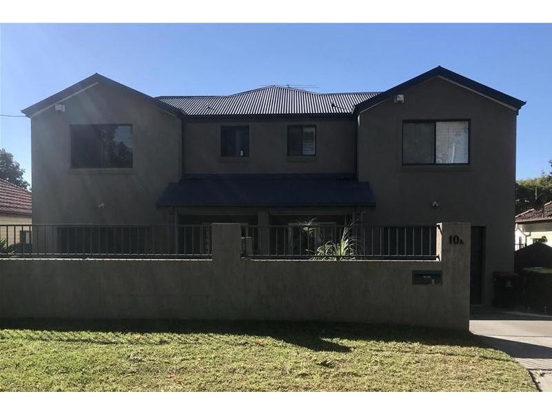 10A Shari Avenue, Picnic Point NSW 2213