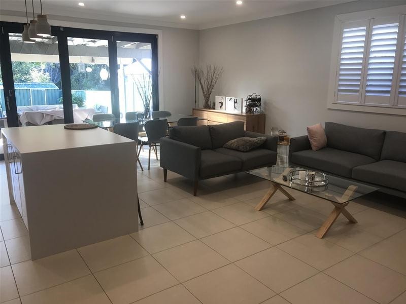 10A Shari Avenue, Picnic Point NSW 2213