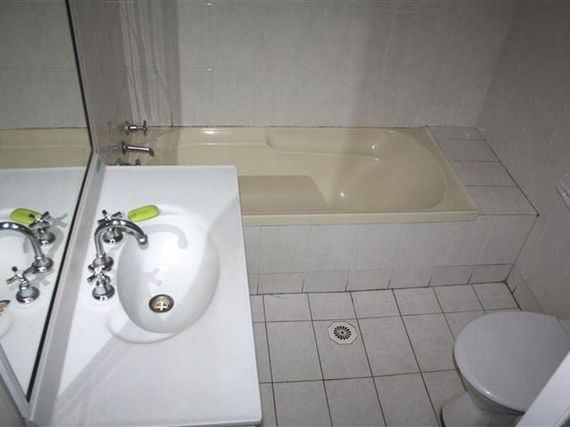 2/39 Emery Avenue, Yagoona NSW 2199