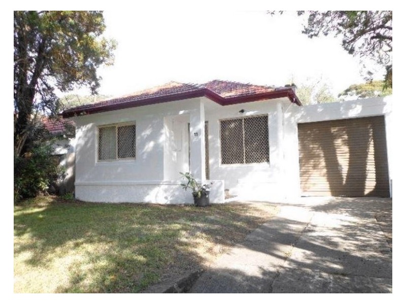 11 Rodd Street, Birrong NSW 2143