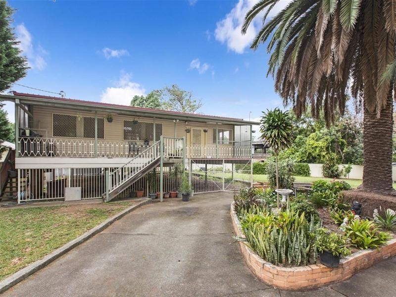 23B Bell Crescent, Fairfield NSW 2165