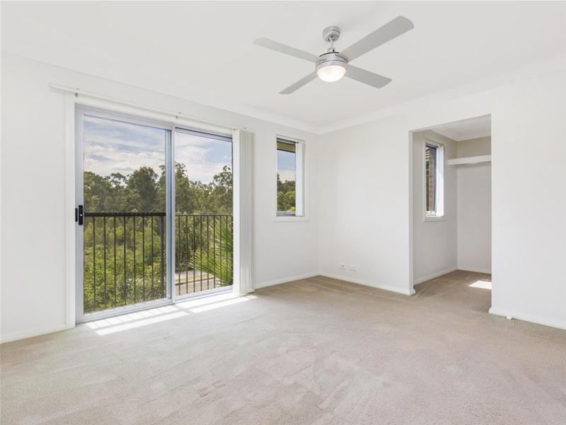 54 McIntyre Circuit, Middleton Grange NSW 2171