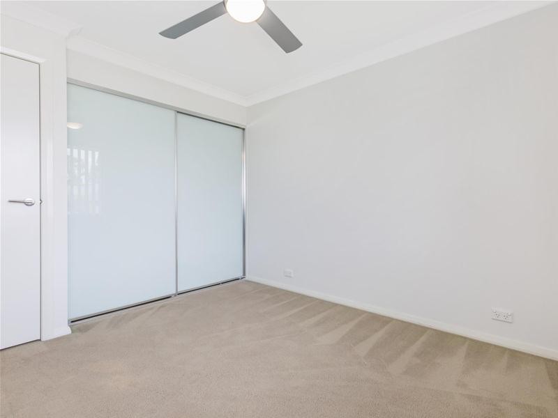 54 McIntyre Circuit, Middleton Grange NSW 2171