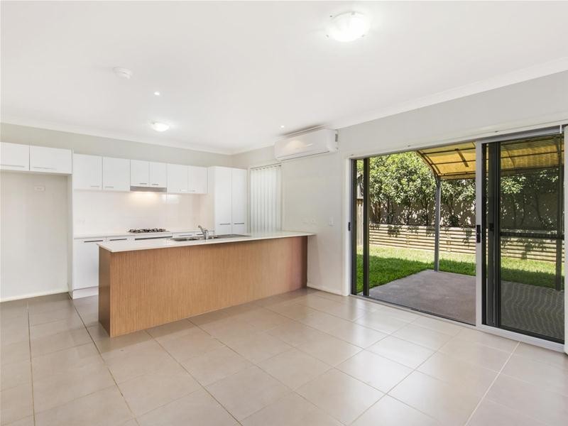 54 McIntyre Circuit, Middleton Grange NSW 2171