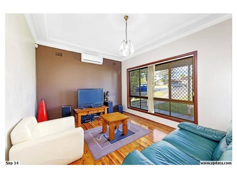 117 Waminda Avenue, Campbelltown NSW 2560