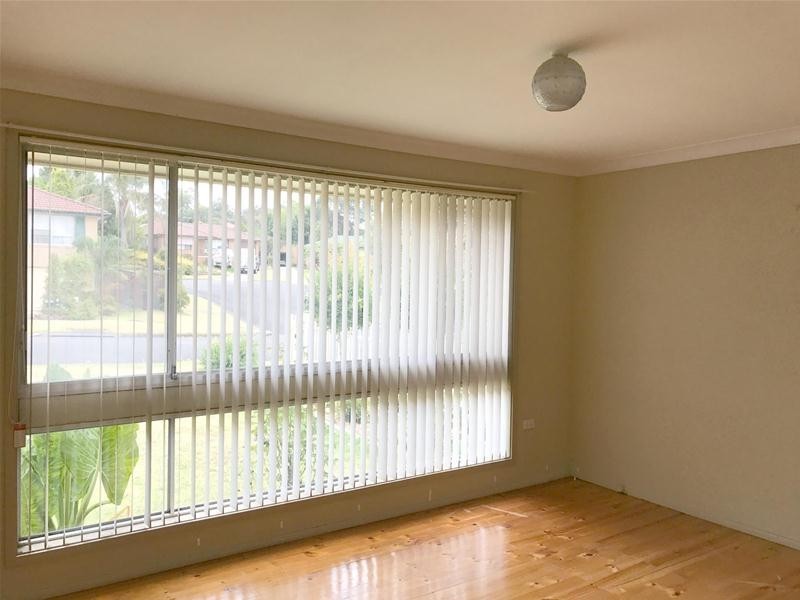 5 Knight Place, Minto NSW 2566