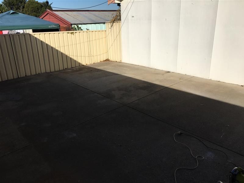 1 Garran Street, Fairfield West NSW 2165