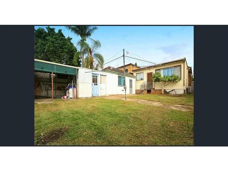 9 The Crescent, Yagoona NSW 2199