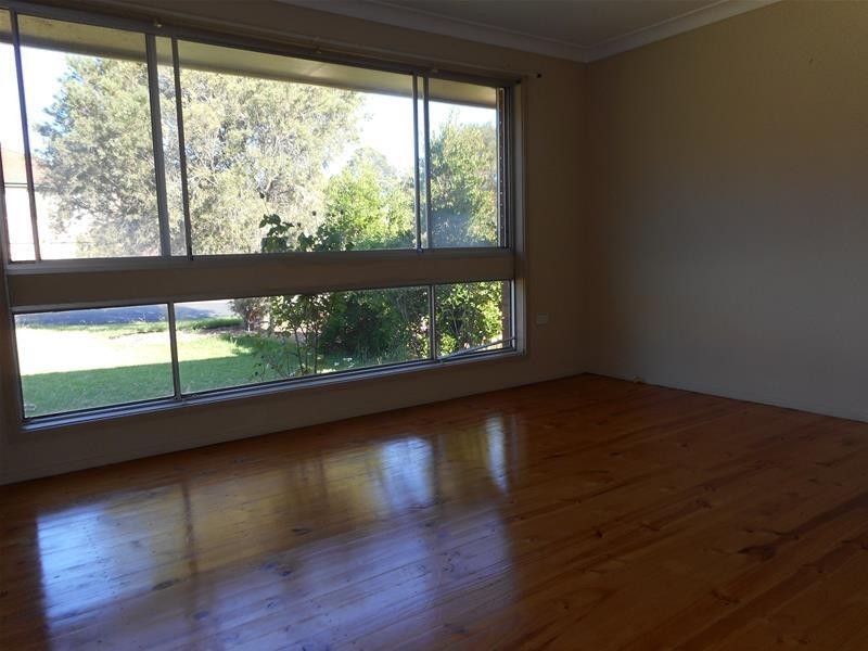 5 Knight Place, Minto NSW 2566