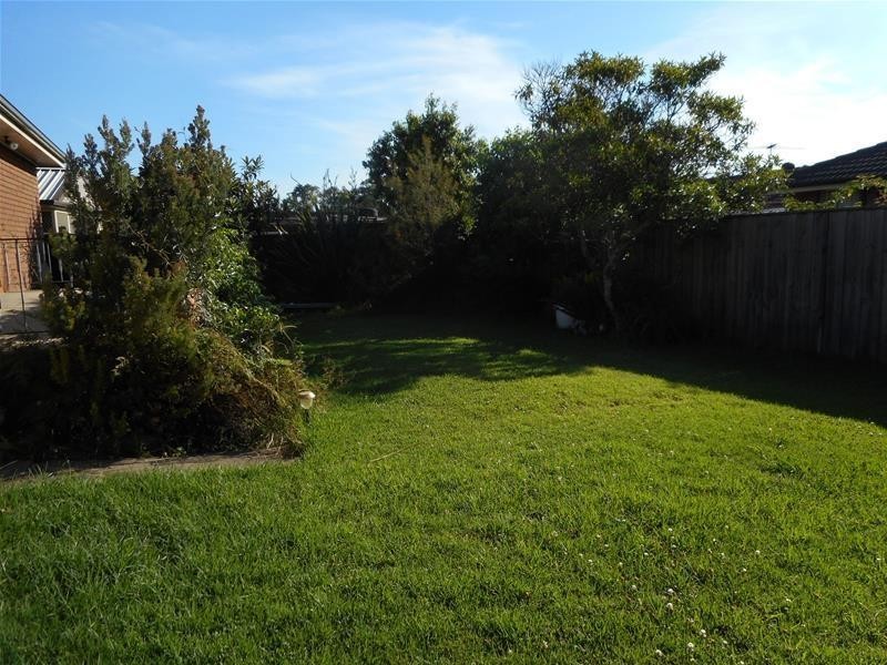 5 Knight Place, Minto NSW 2566