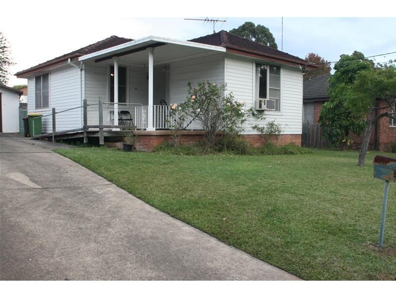 30 Rumsey Crescent, Dundas NSW 2117