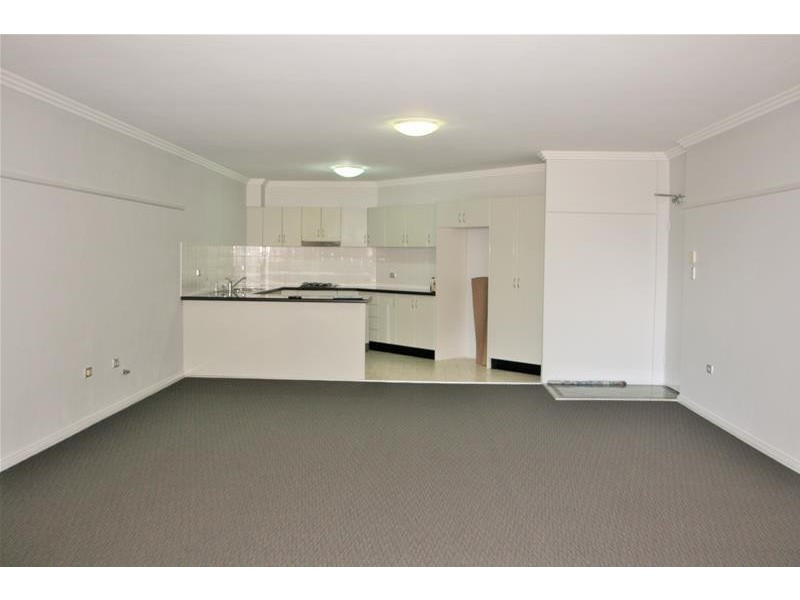 15 /81-87 Cecil Avenue, Castle Hill NSW 2154
