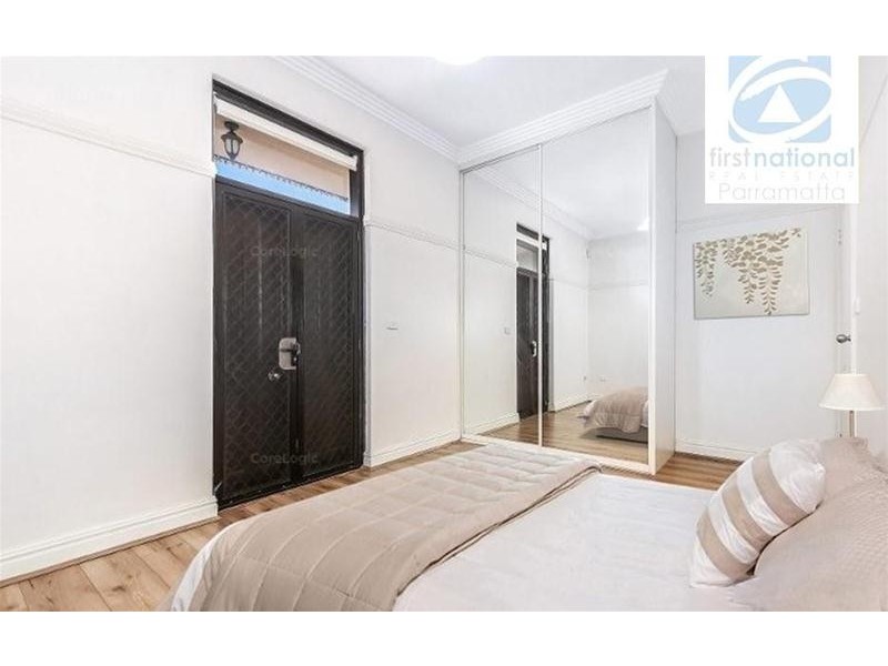 1/22 Station Street East, Harris Park NSW 2150