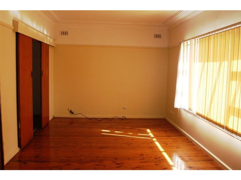 42 Victoria Street, Merrylands NSW 2160