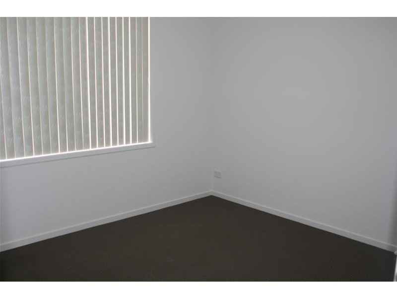 21 Moree Avenue, Westmead NSW 2145