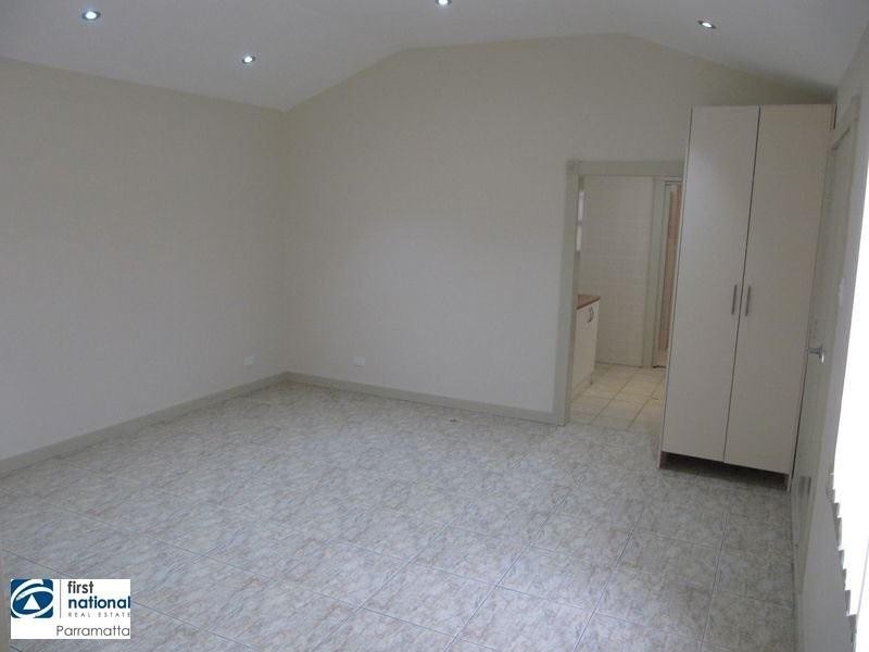 63 Brenan  Street, Smithfield NSW 2164