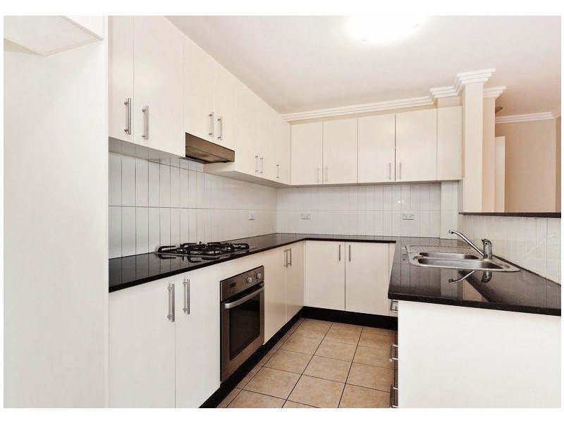 12 Murray Street, Northmead NSW 2152