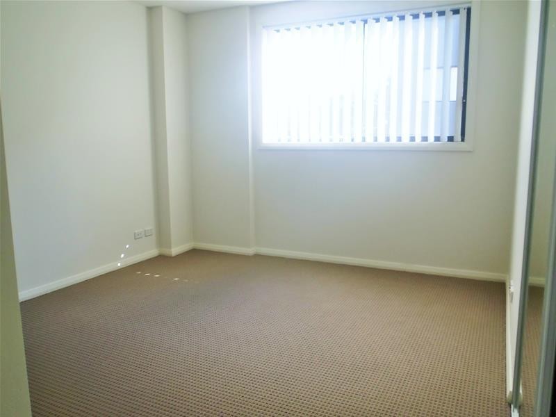 18-24 Murray Street, Northmead NSW 2152