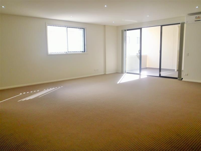 18-24 Murray Street, Northmead NSW 2152