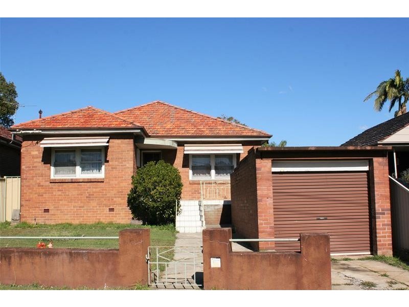 12 Ledger Road, Merrylands NSW 2160