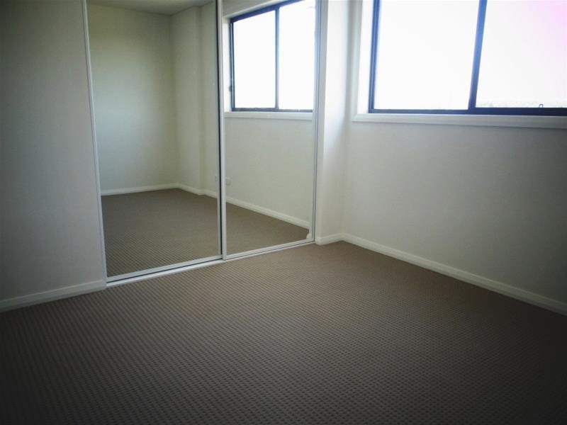 18-24 Murray Street, Northmead NSW 2152