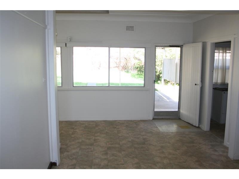 12 Ledger  Road, Merrylands NSW 2160