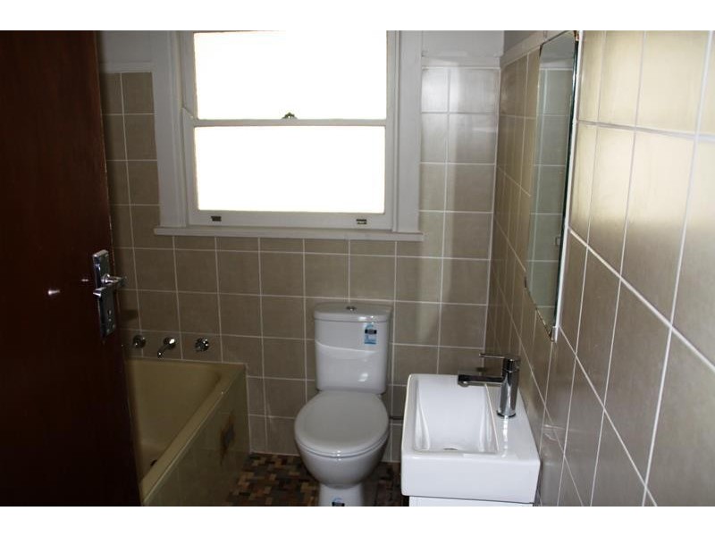 21a Thallon Street, Carlingford NSW 2118