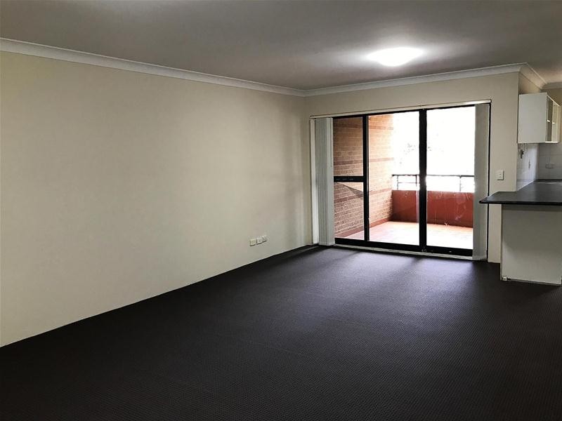 2/101-103 Stapleton Street, Pendle Hill NSW 2145