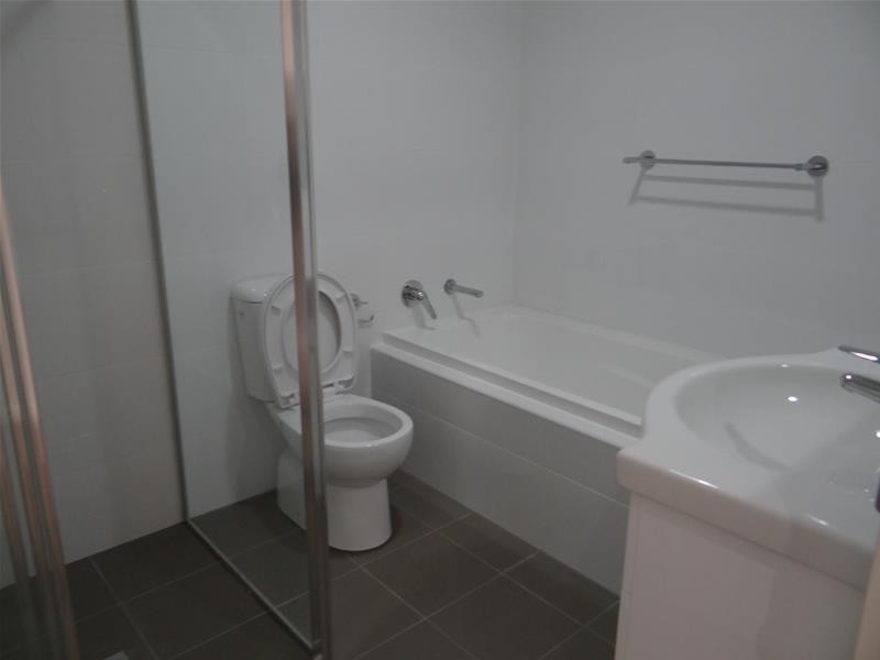 18-24 Murray Street, Northmead NSW 2152