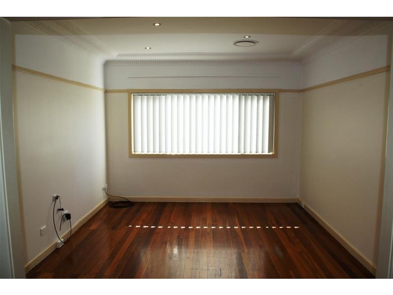 1 Monterey Street, South Wentworthville NSW 2145