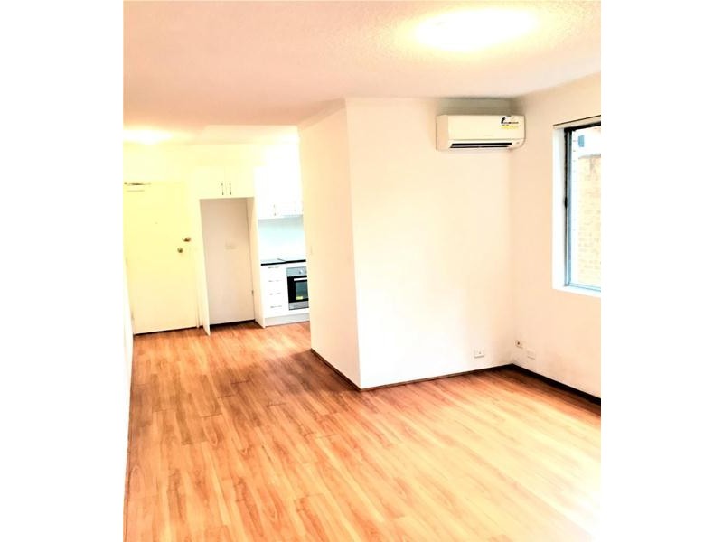 1/14 Sorrell Street, Parramatta NSW 2150