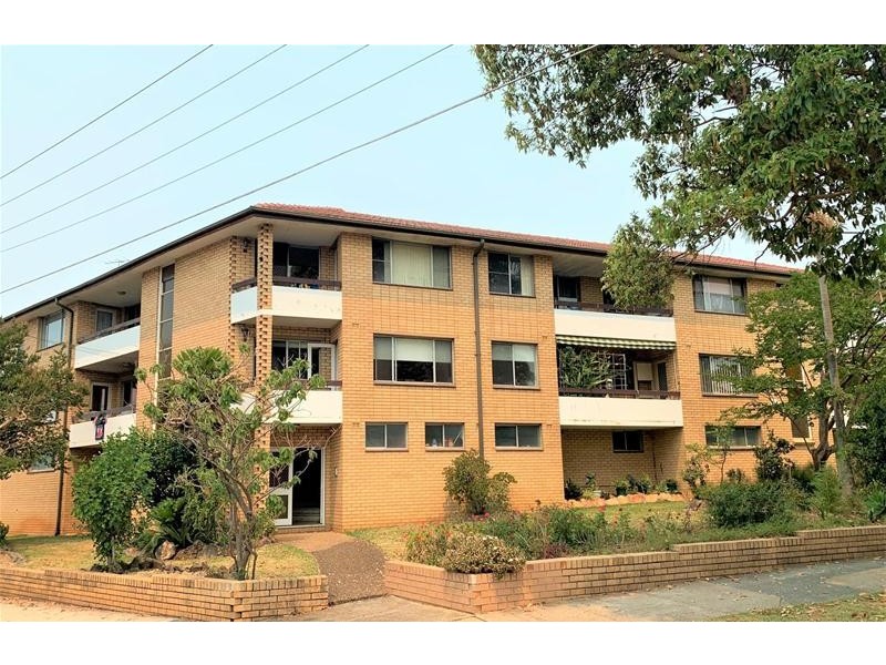 5/2 Hampden Street, Ashfield NSW 2131