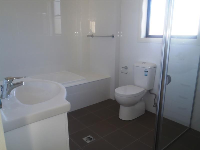 18-24 Murray Street, Northmead NSW 2152