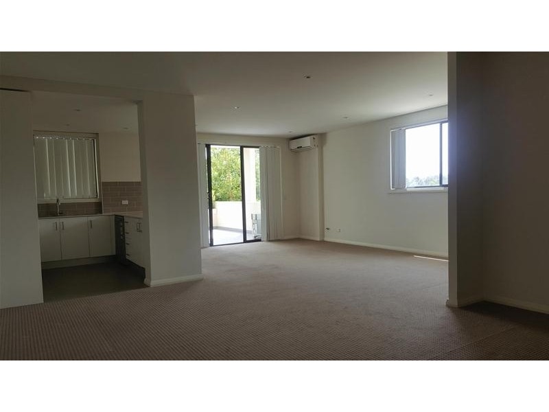 2/18-24 Murray Street, Northmead NSW 2152