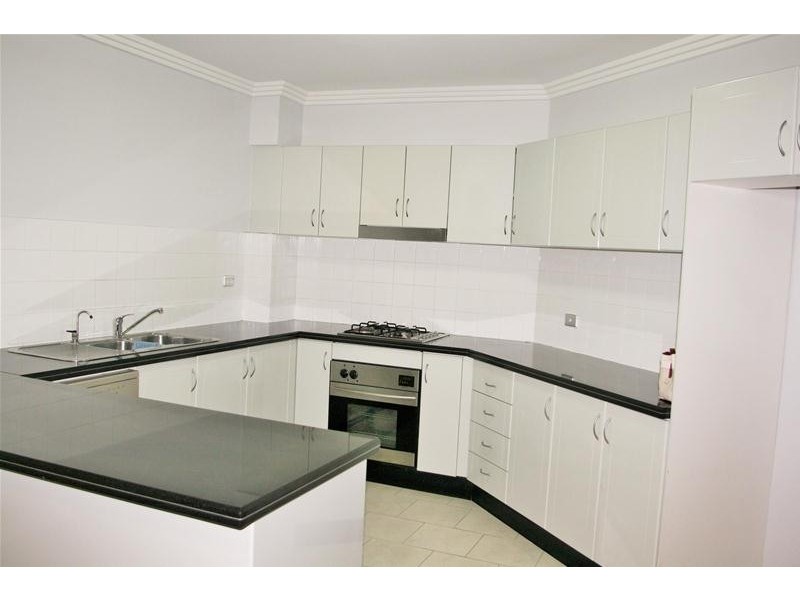 15/81-87 Cecil Avenue, Castle Hill NSW 2154