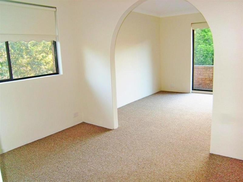 9 Park Avenue, Westmead NSW 2145