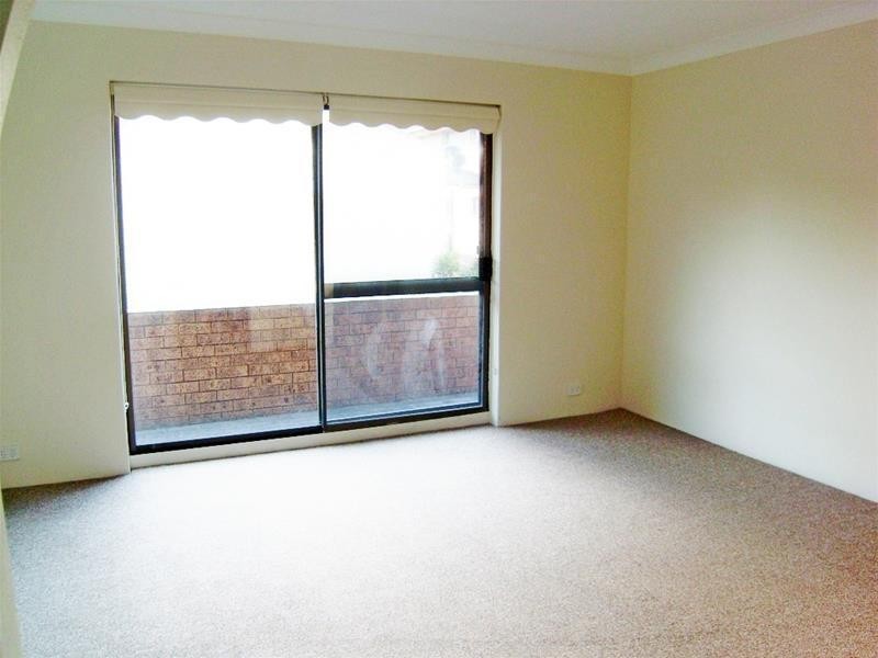 9 Park Avenue, Westmead NSW 2145