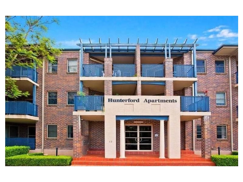 15 Governors Way, Oatlands NSW 2117