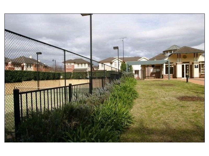 15 Governors Way, Oatlands NSW 2117