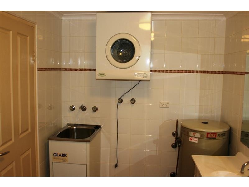 15 Governors Way, Oatlands NSW 2117