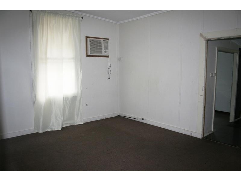 16 Murray Street, Northmead NSW 2152